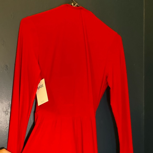 Red Dress - Picture 8 of 8